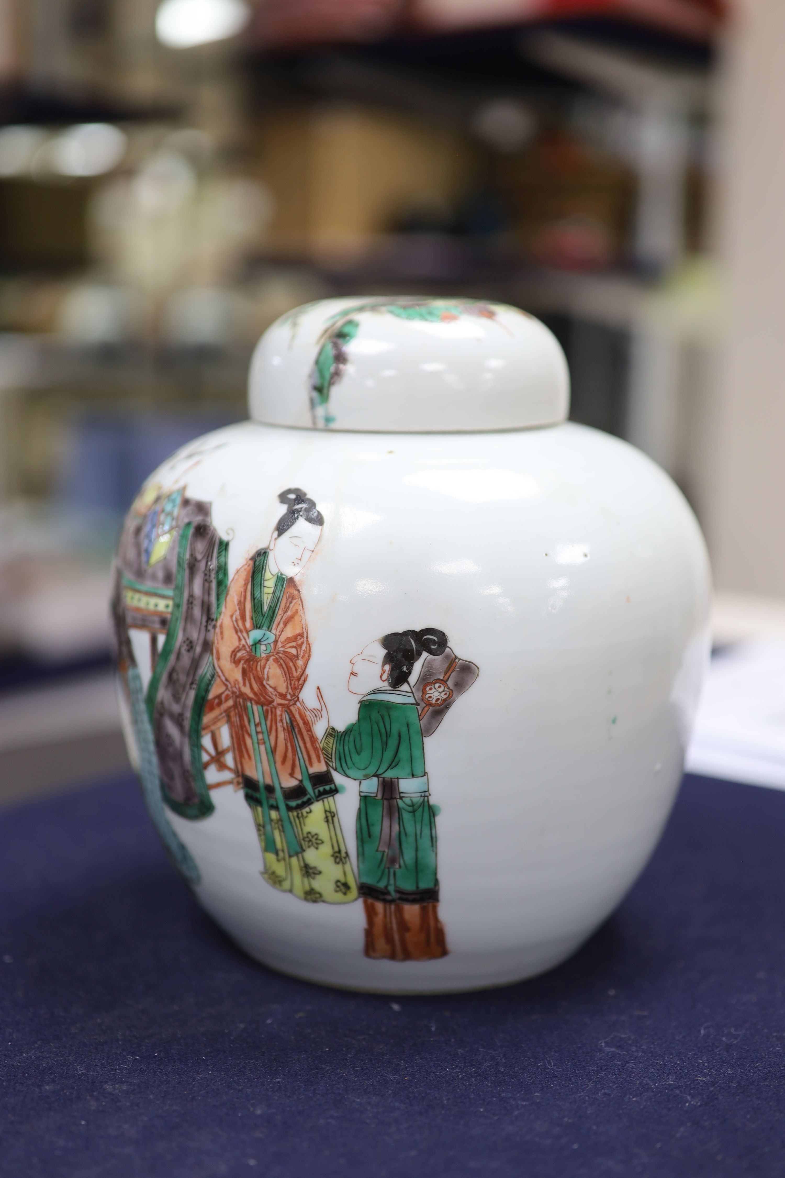 A Chinese famille verte jar and cover and a Canton famille rose vase, tallest 22cm